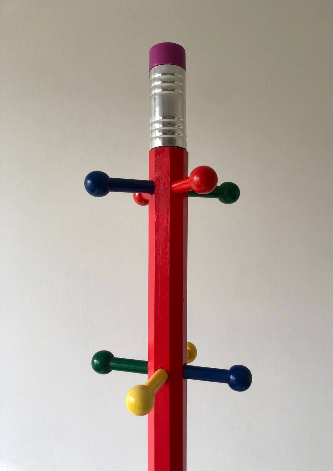 “Pencil” coat rack