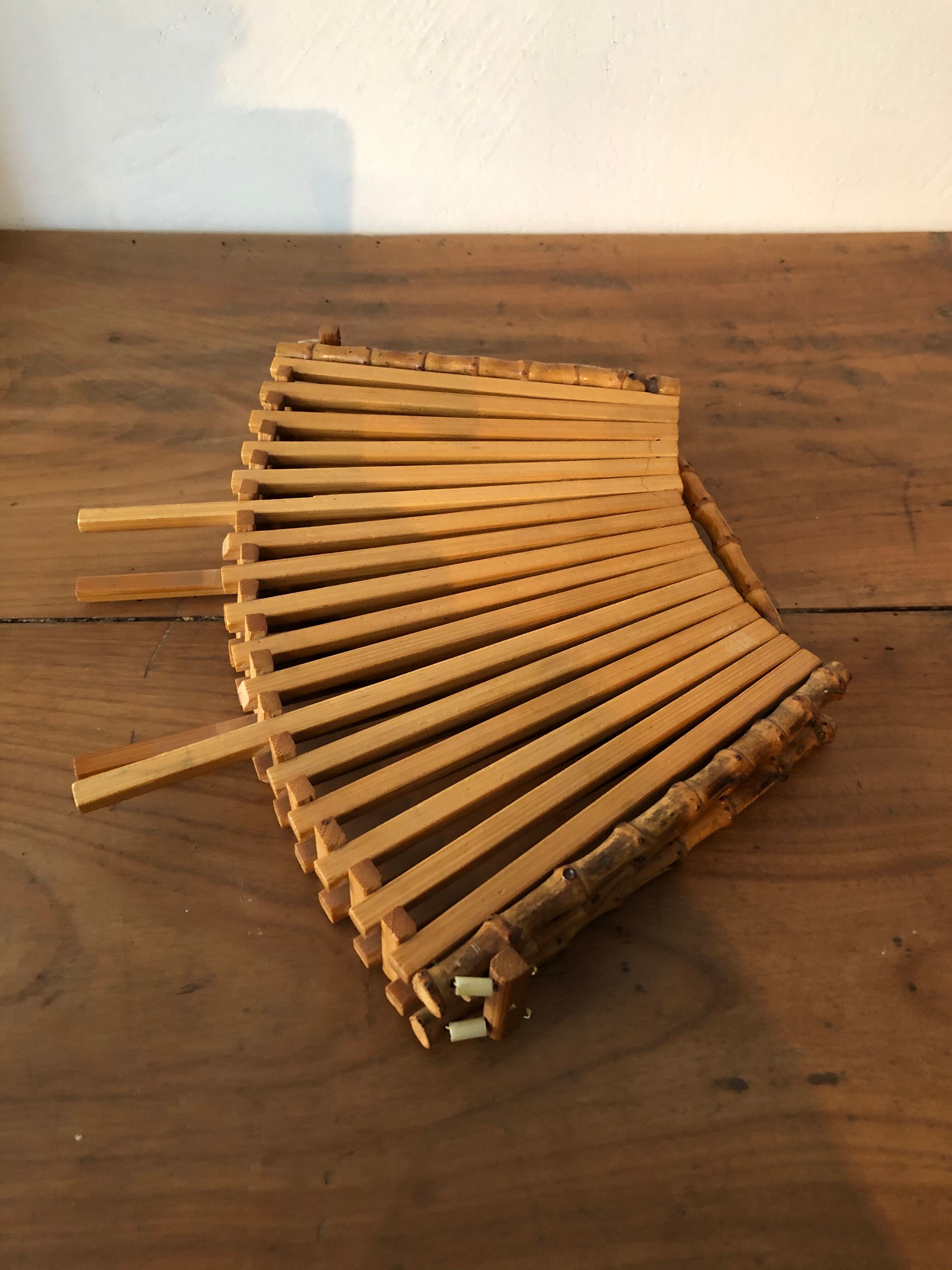 Table basket, folding, vintage
