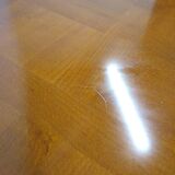 Regency style table with integrated extensions