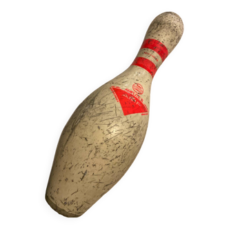 Bowling pin