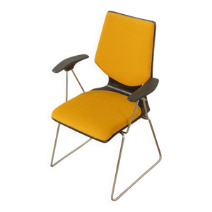 chaise des années 1970,