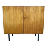 Vintage furniture werhfritz – light wood & black metal legs