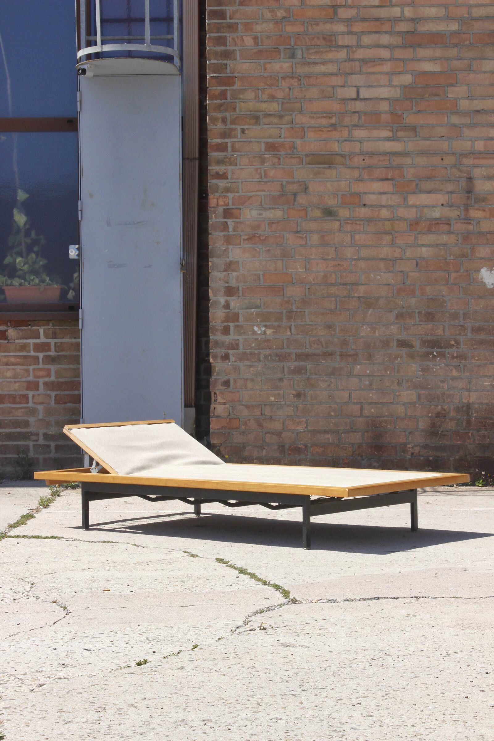 Daybed DW1 by Dieter Waeckerlin for IdealHeim, Switzerland 1957