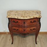 Commode style louis XV sauteuse marqueterie