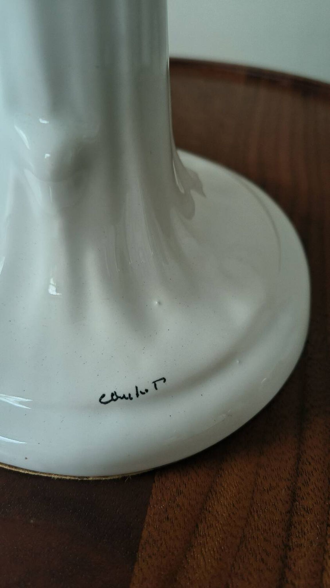 Ceramic palm lamp