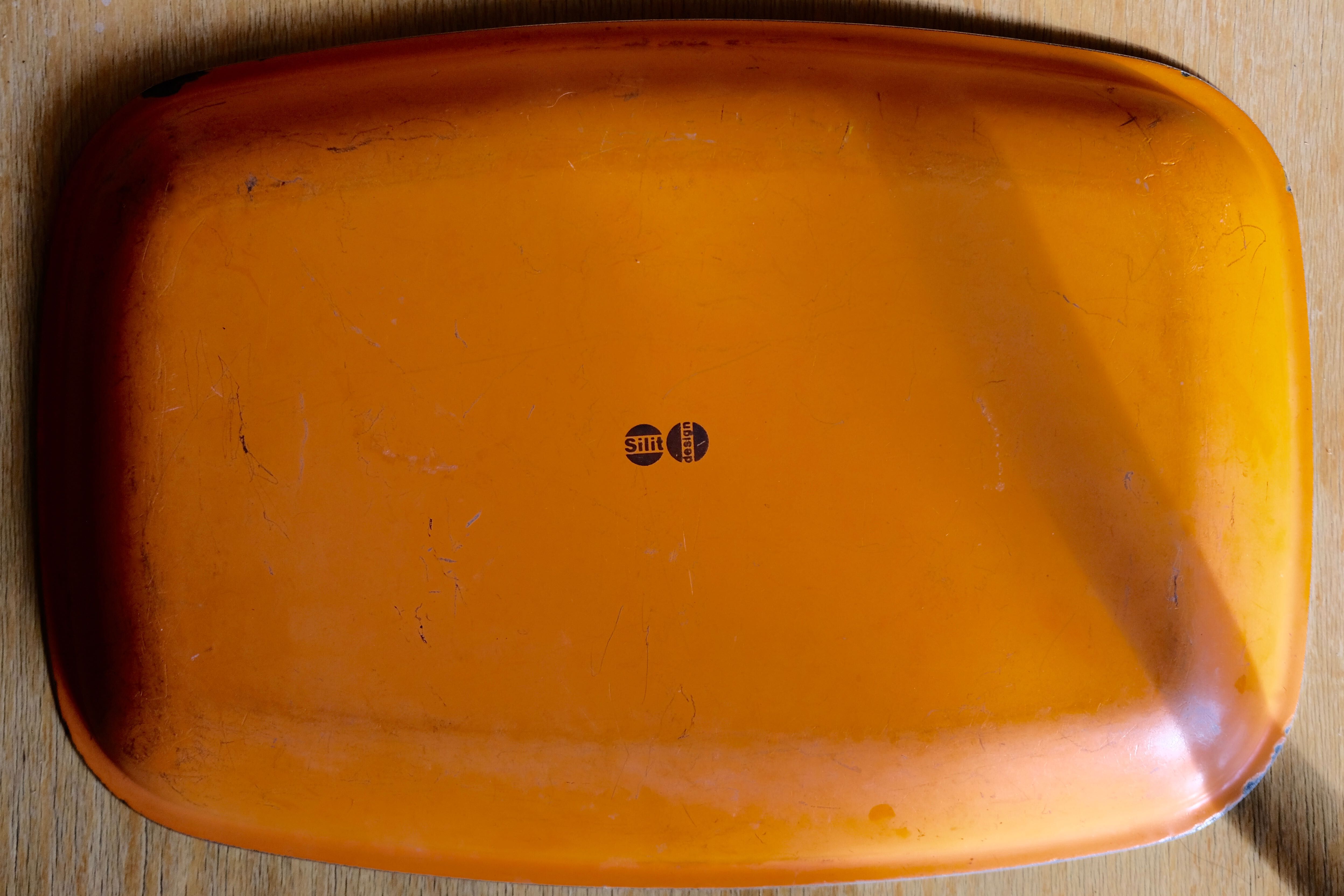 Serving dish and its enamelled aluminium bowl Silit Design from the 60s