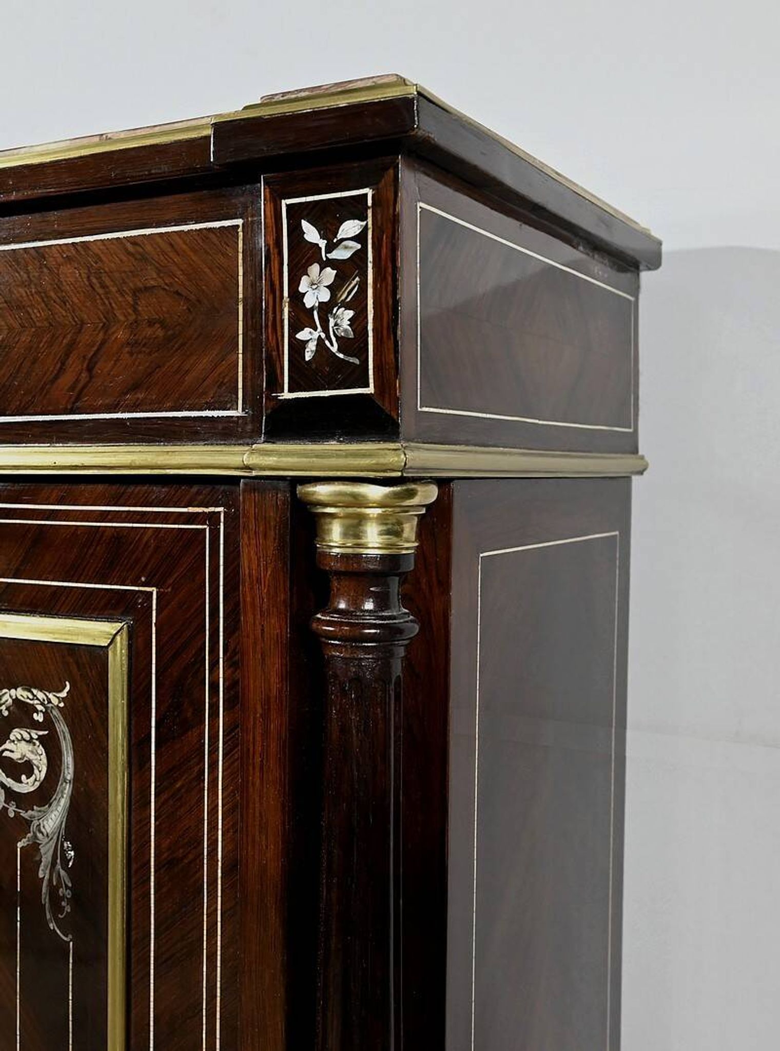 Support Unit in Rio Rosewood, Napoleon III Period – Mid-19th Century