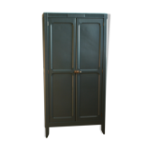 Armoire parisienne garde-manger