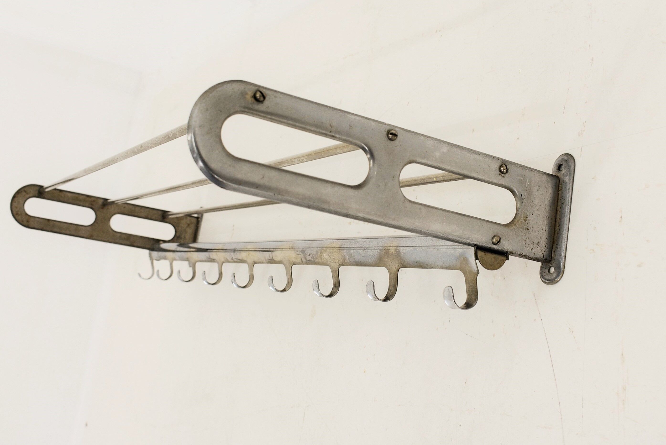 Portemanteau années 1930