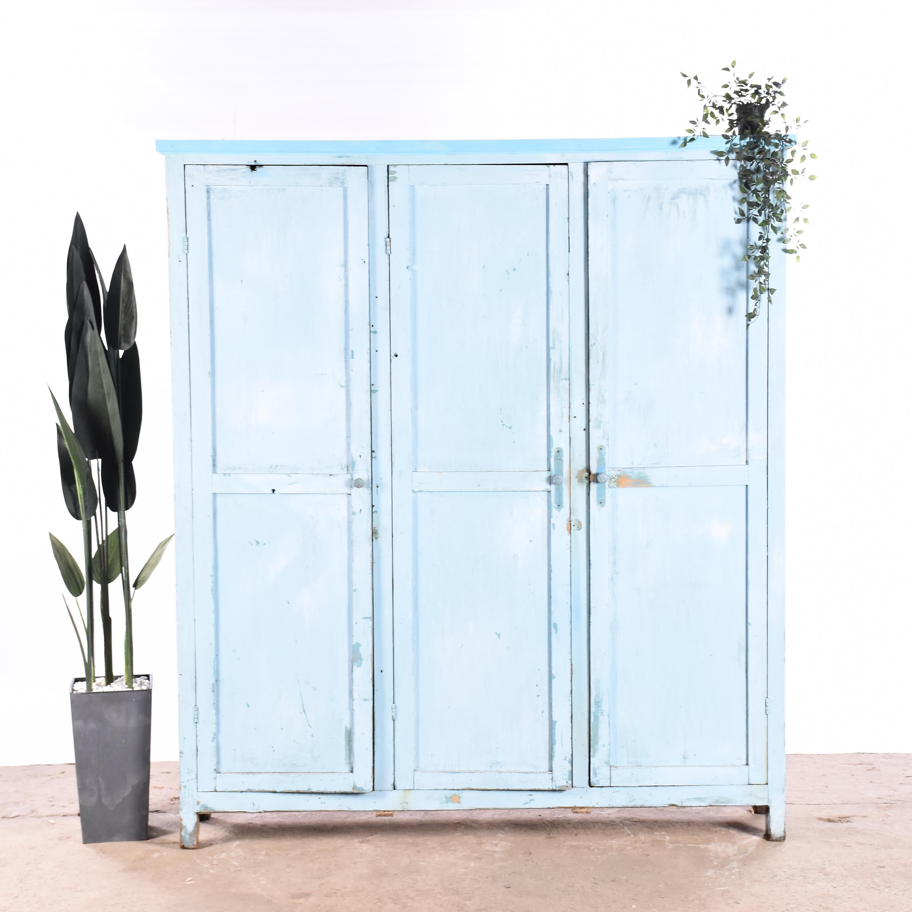 Industrial vintage wooden locker 3 doors