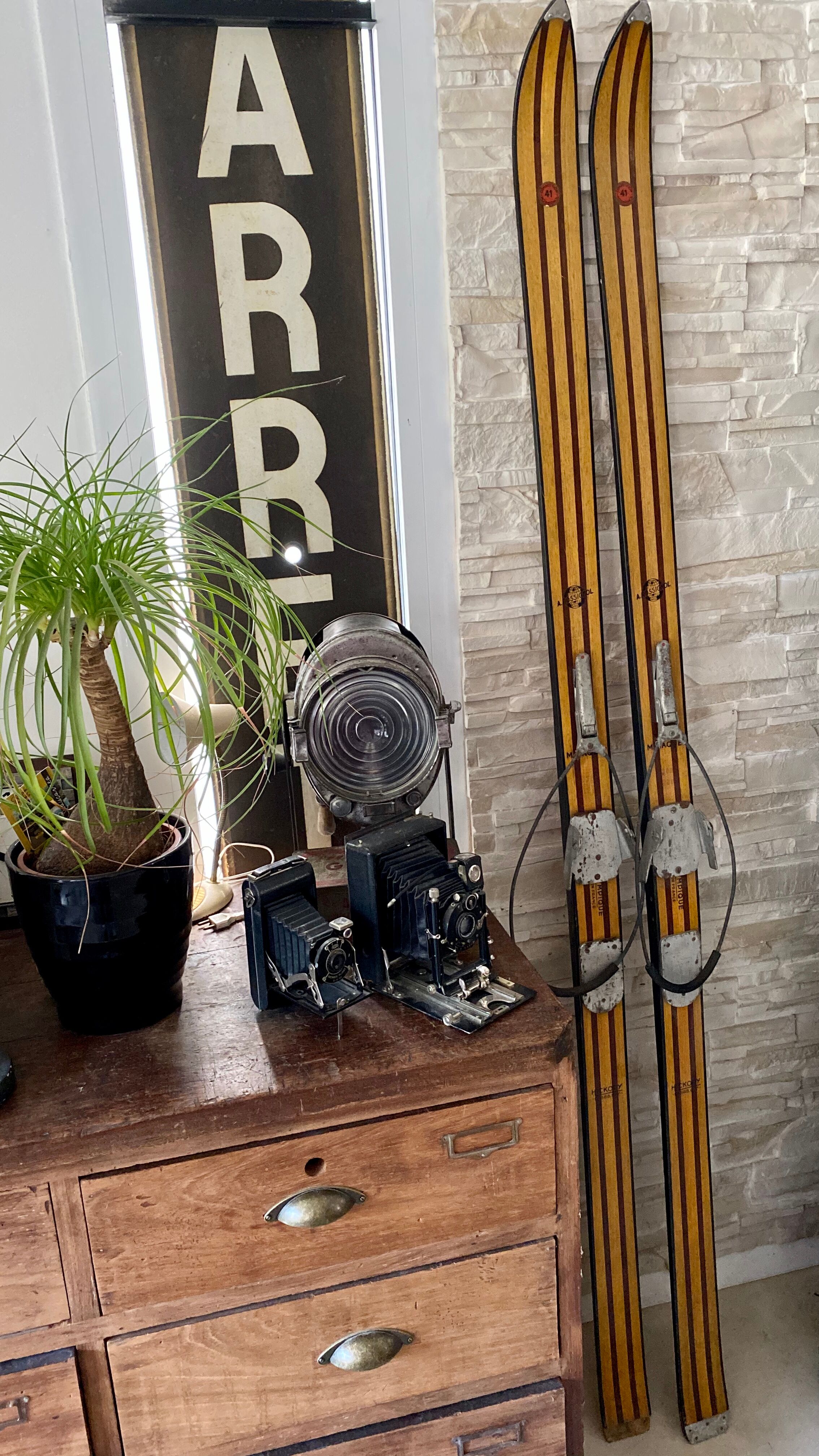 Vintage wooden Rossignol Hickory ski pair