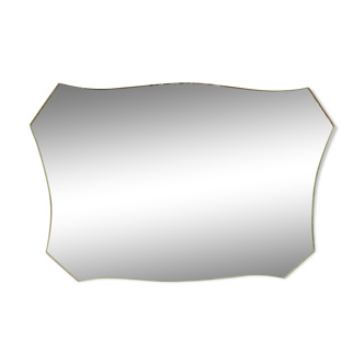 Bevelled mirror