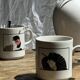 Pair of mugs with stylized Italian women motifs