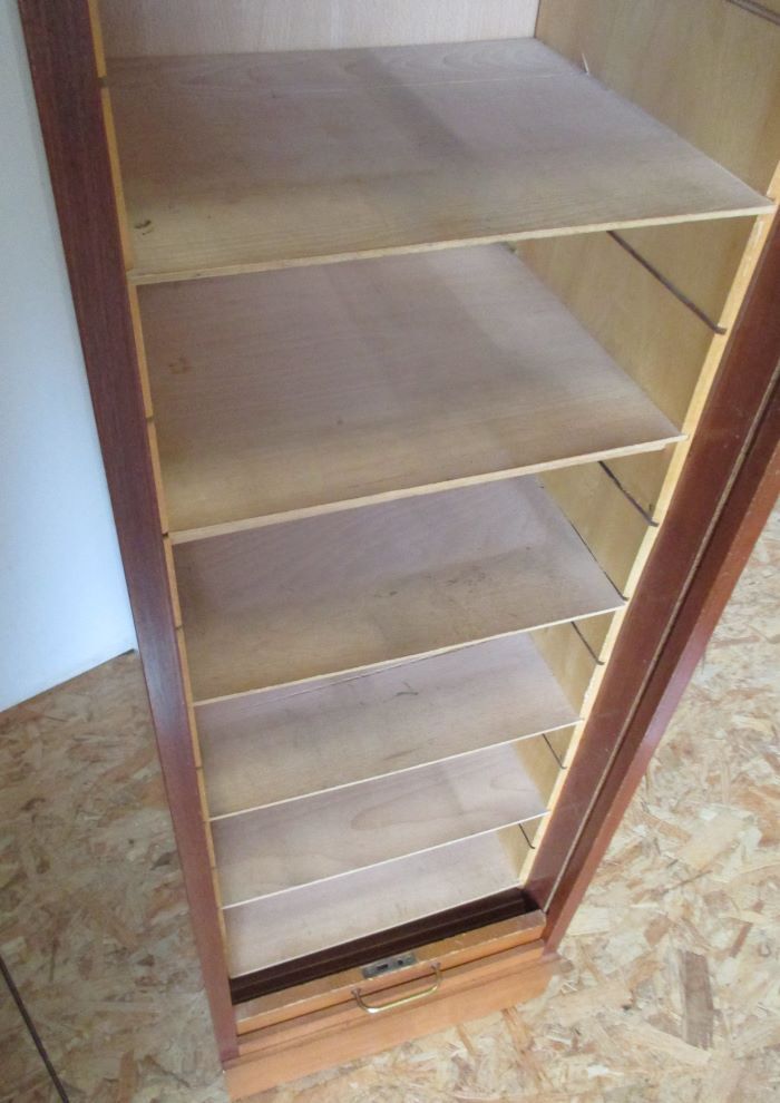 Mahogany curtain binder