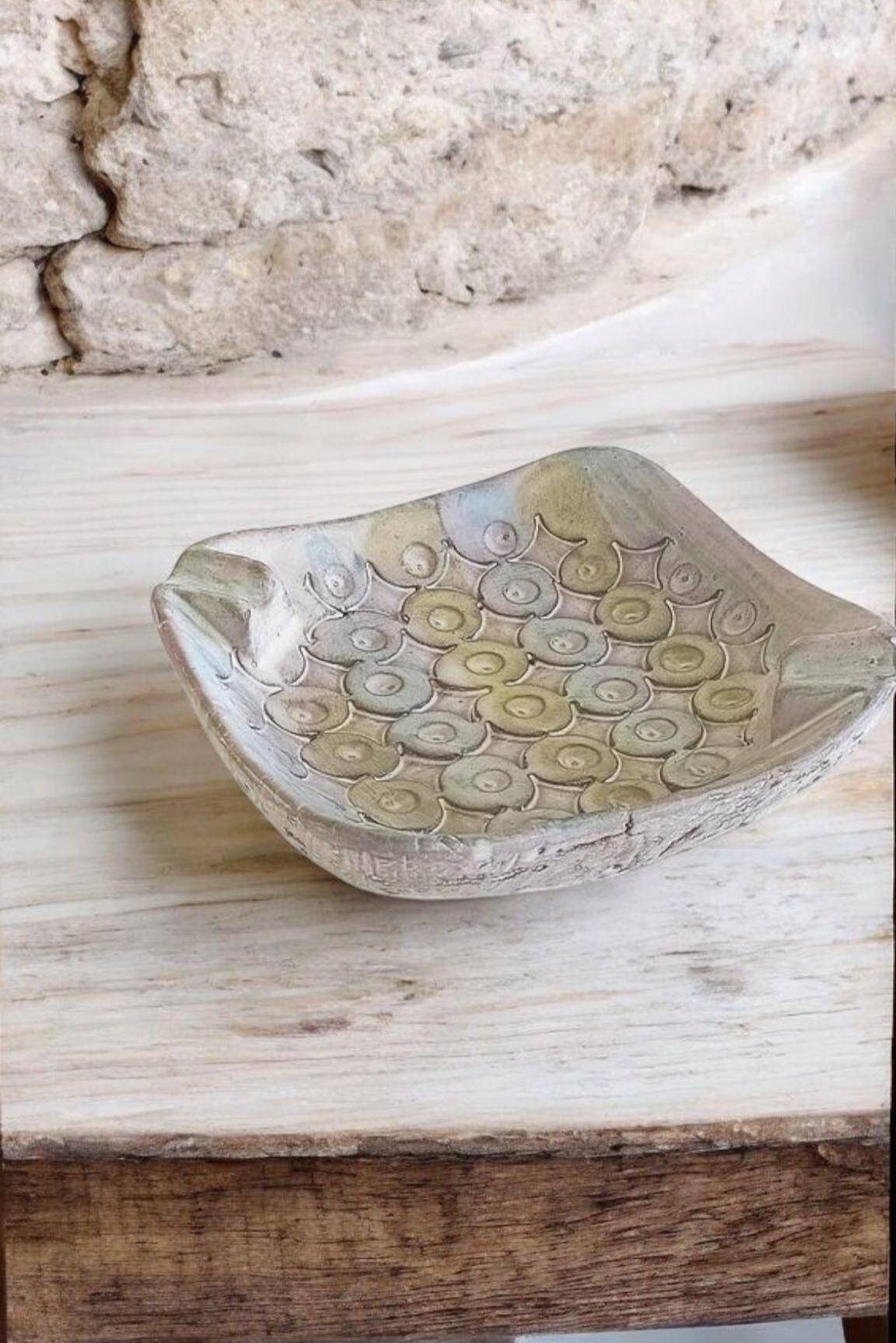 Mid-Century Bitossi Aldo Londi Ceramic Ashtray/ Vide-Poche, Signed, Italy, 960s