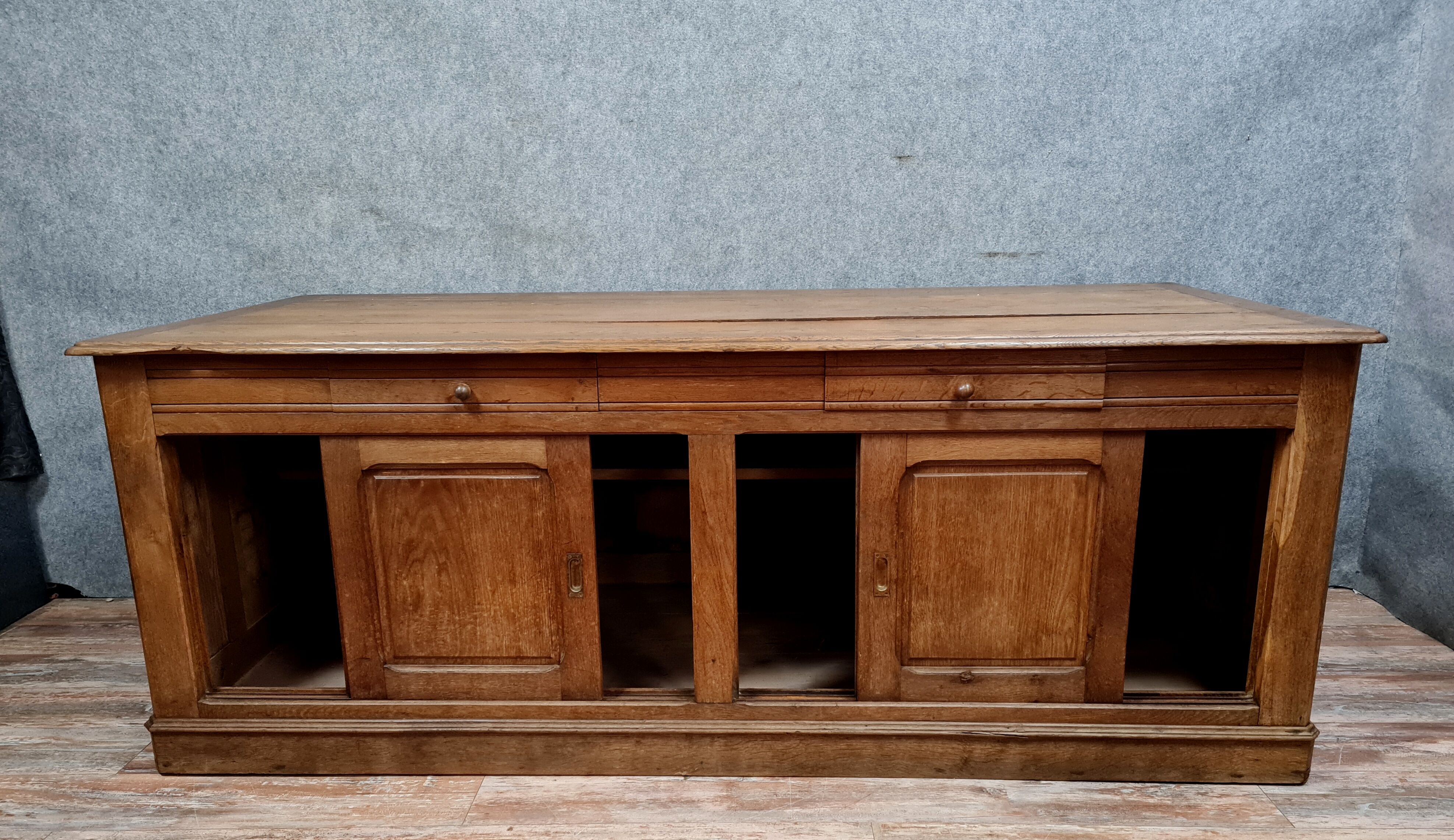 Center bank for solid oak store around 1880