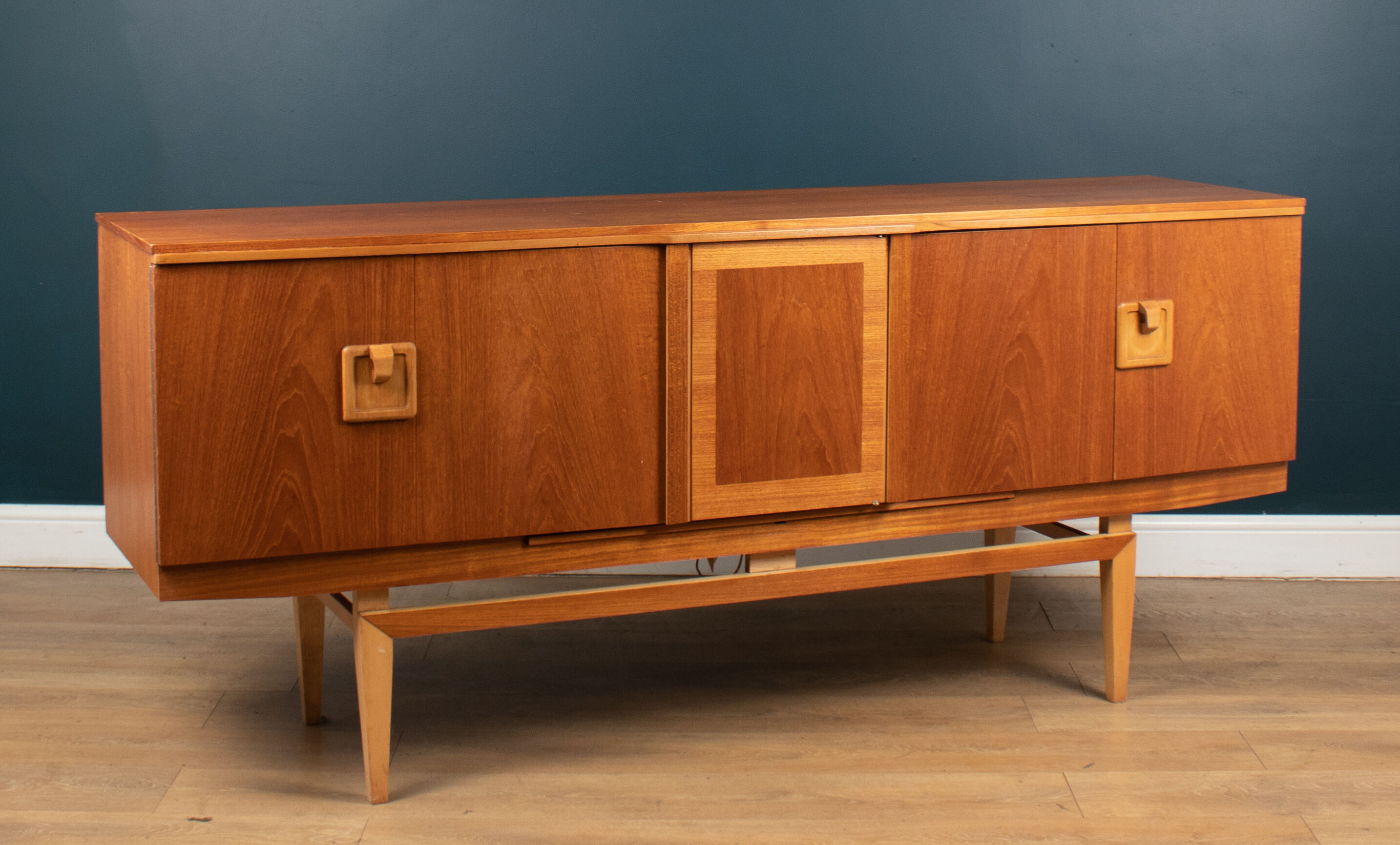 Retro 1960s teak restored beautility mid century sideboard with bar