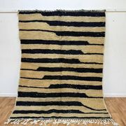 Moroccan rug in natural wool 200cm x 300cm