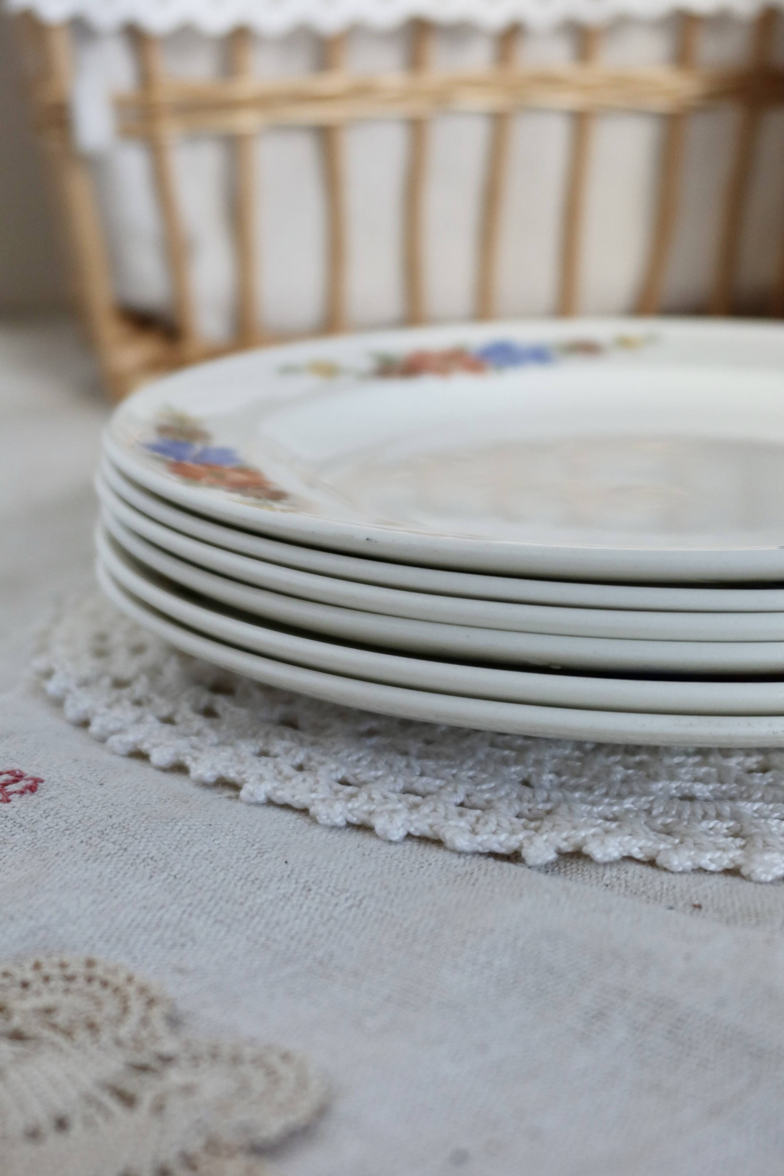 6 Royal Sphinx Maastricht earthenware dessert plates made in Holland earthenware polychrome floral pattern