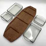 Plateau en teck et ses 4 raviers en verre empilables • Danemark • 1960