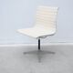 Chaises « ea 105 » de charles & ray eames pour herman miller en cuir, 1970