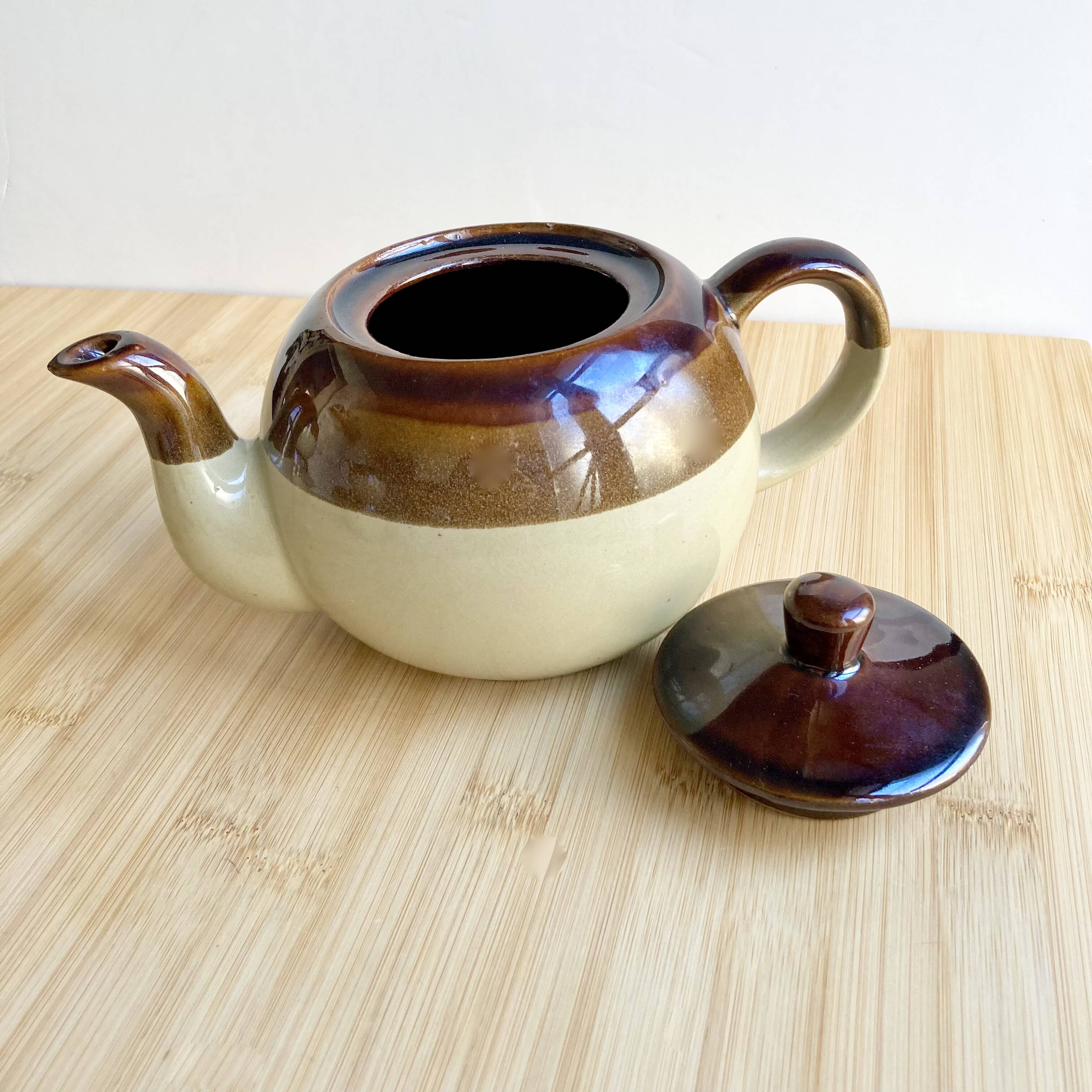 Stoneware tea/coffee service 1970