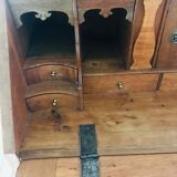 Oak scribane chest of drawers