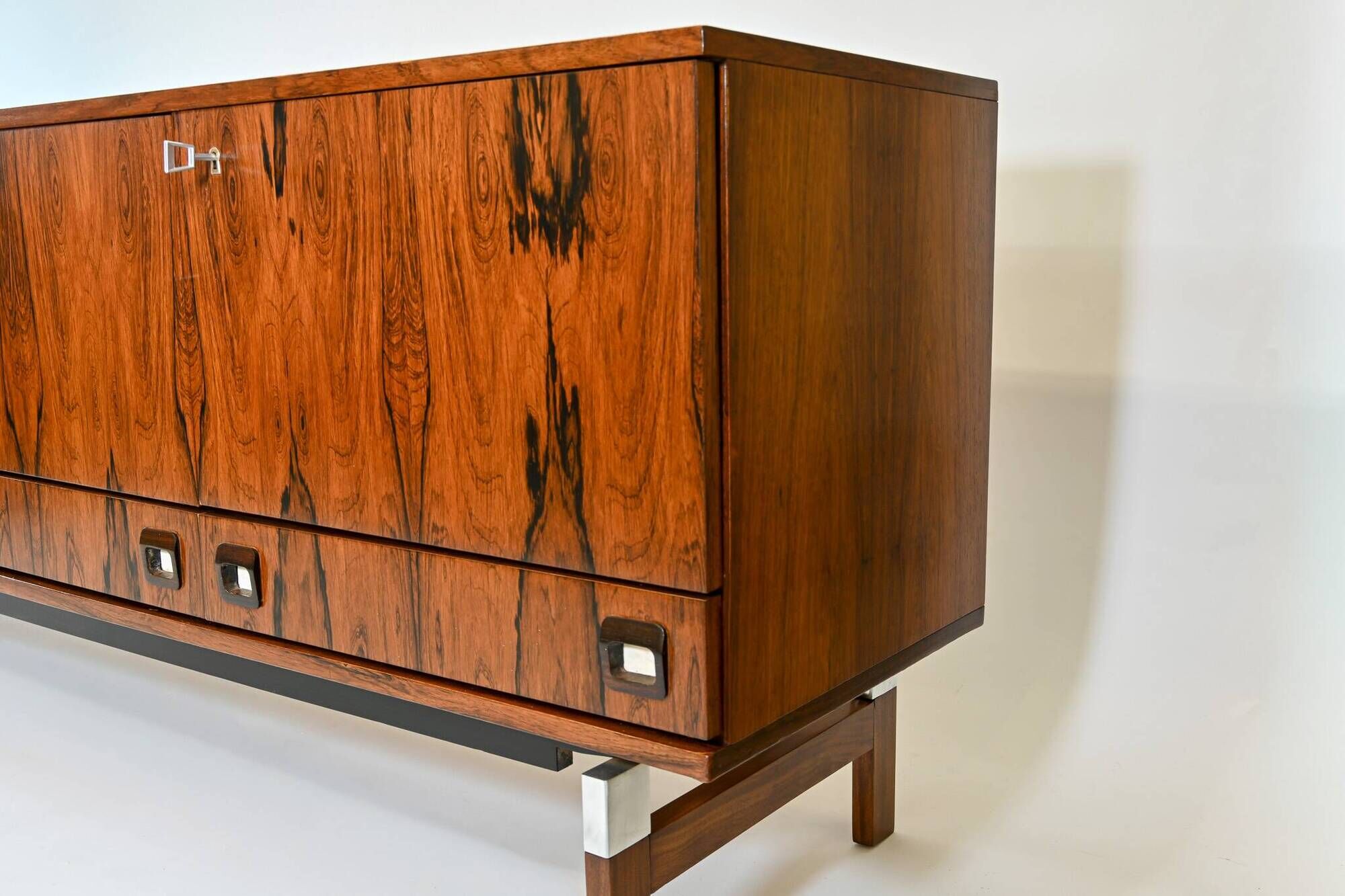 Vintage enfilade in rosewood Fristho 1960