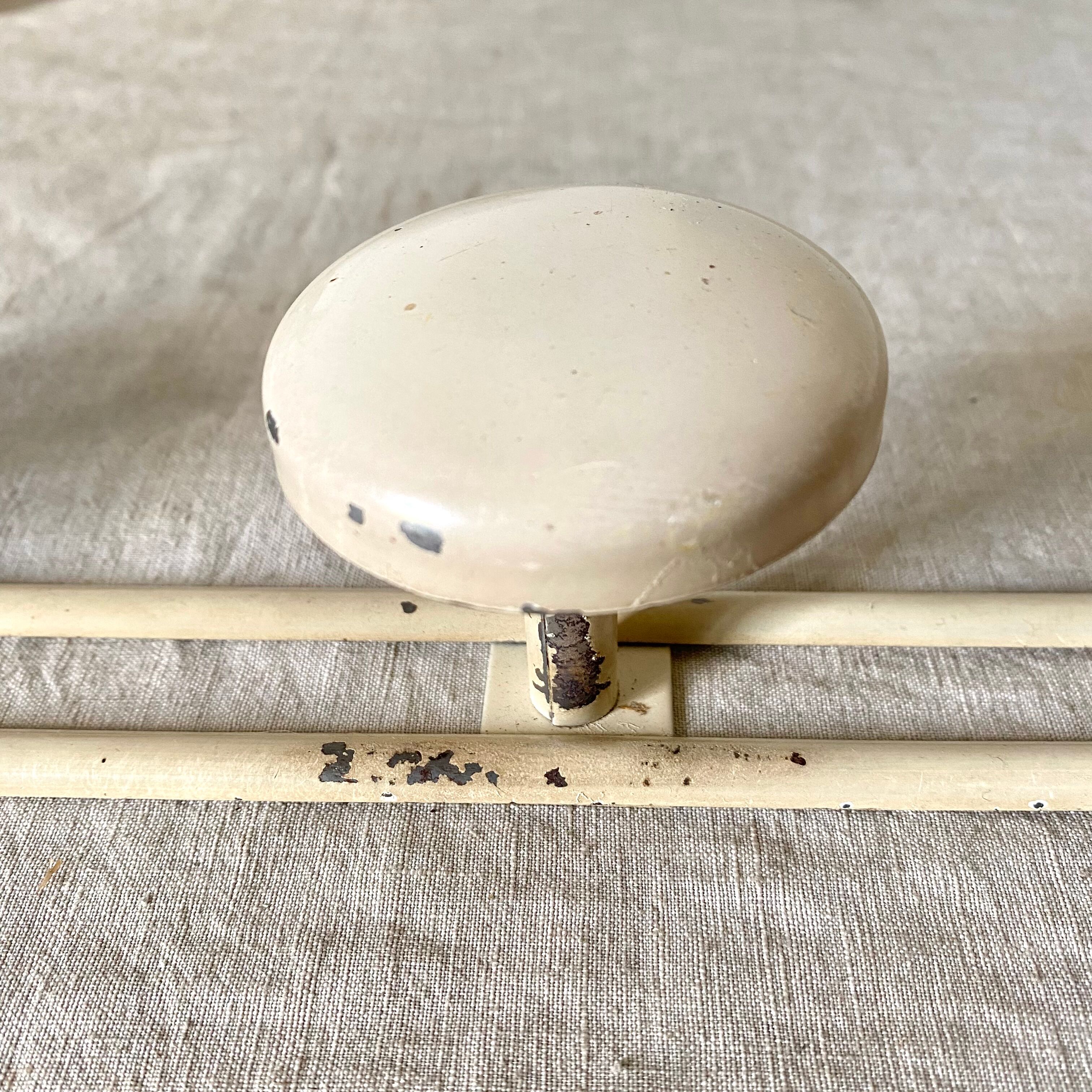 Coat rack 4 hooks 70s