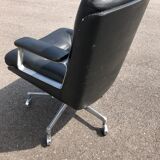 P128 office chair edited by tecno italy