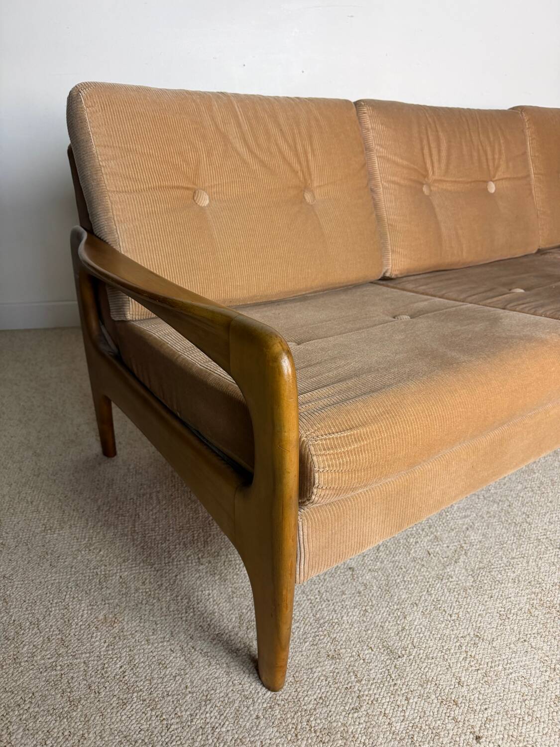 Vintage D-Bed sofa – 1980s – Beige corduroy