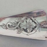 Silverplated cake knife and scoop