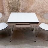 Set table formica and 2 chairs