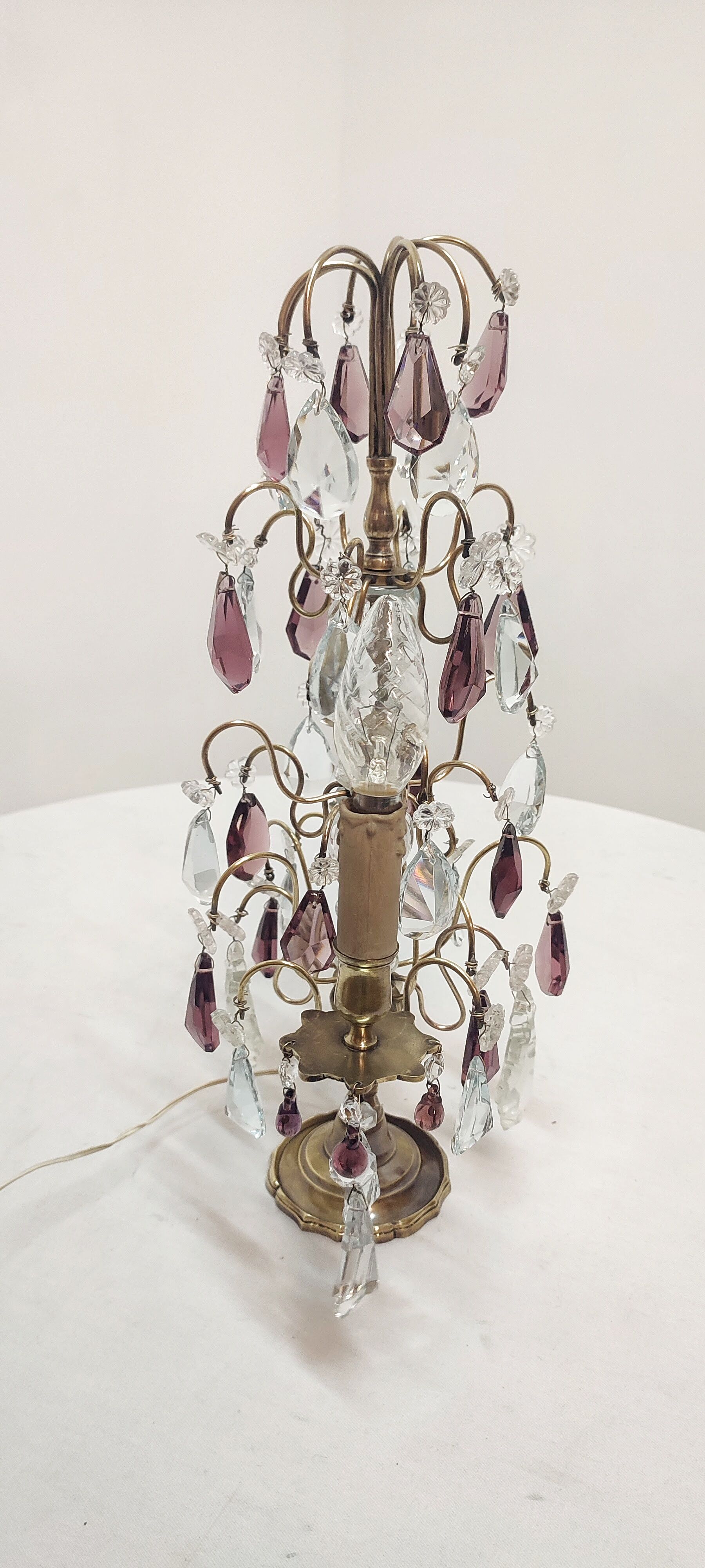 Lampe de table en bronze et cristal, France