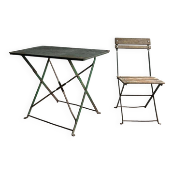Table de terrasse de brasserie vintage des années 1930 avec chaise pliante en métal vert et bois