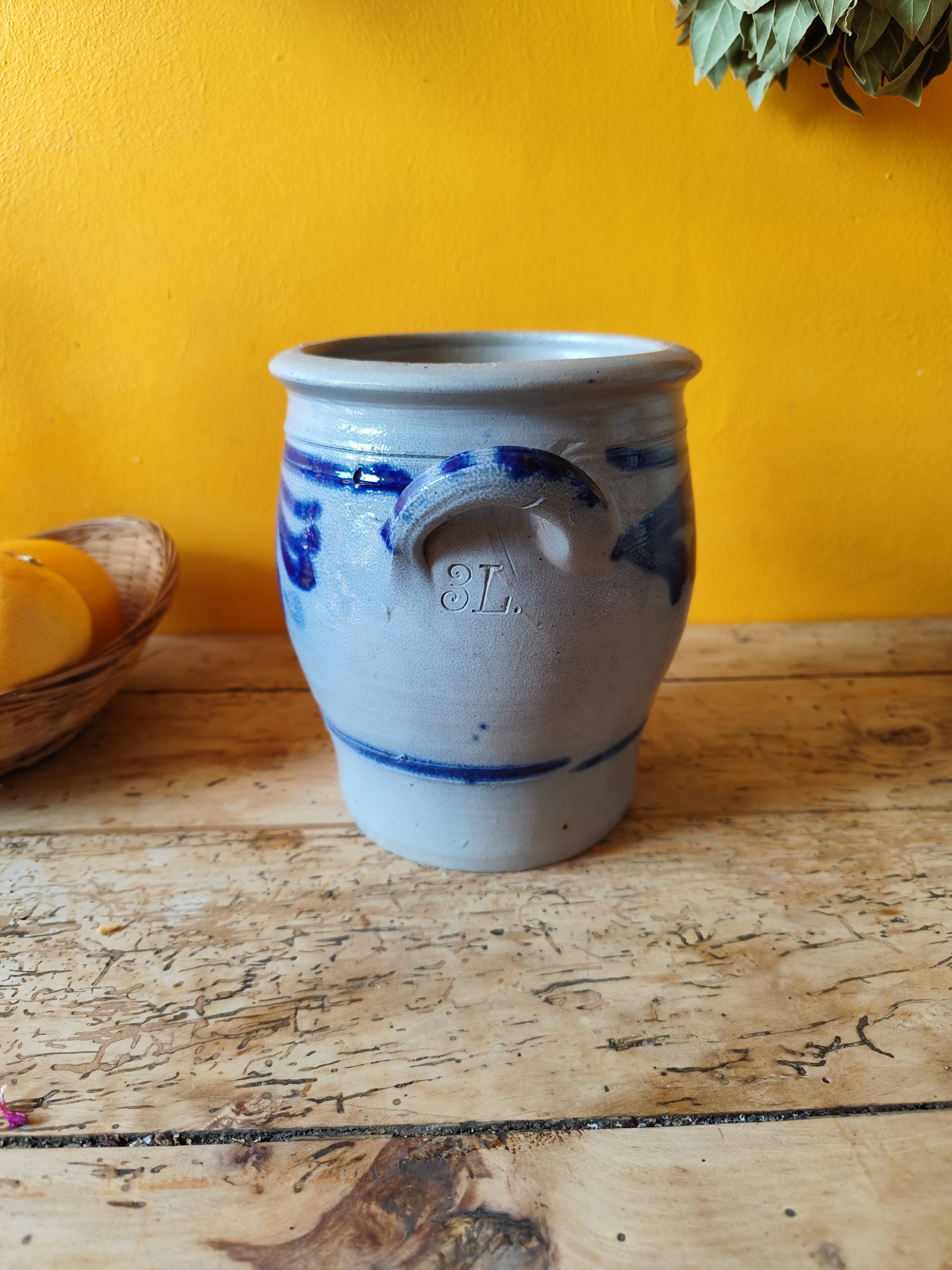 Blue and grey glazed stoneware pot from Alsace