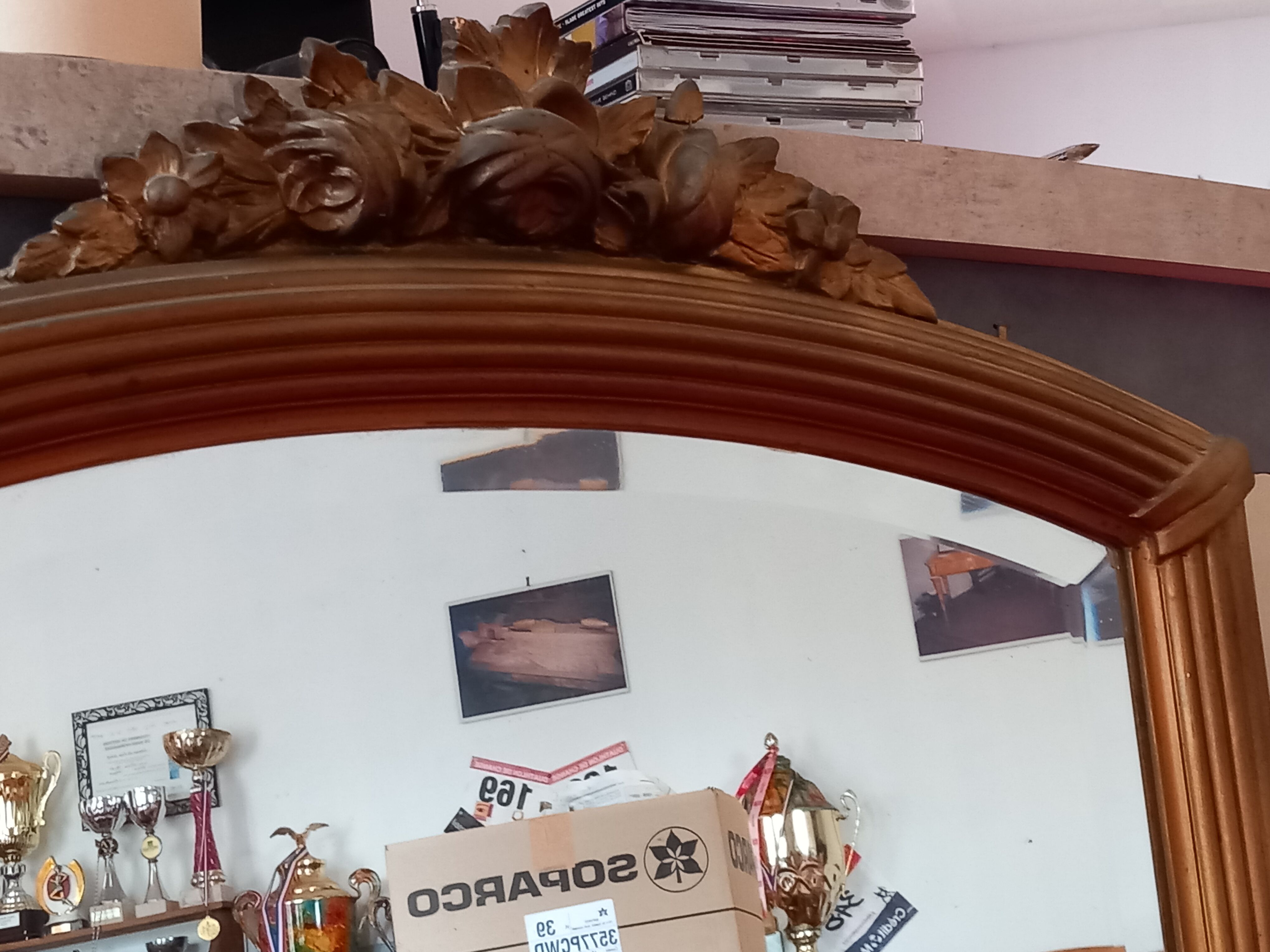 Golden mirror 120×60