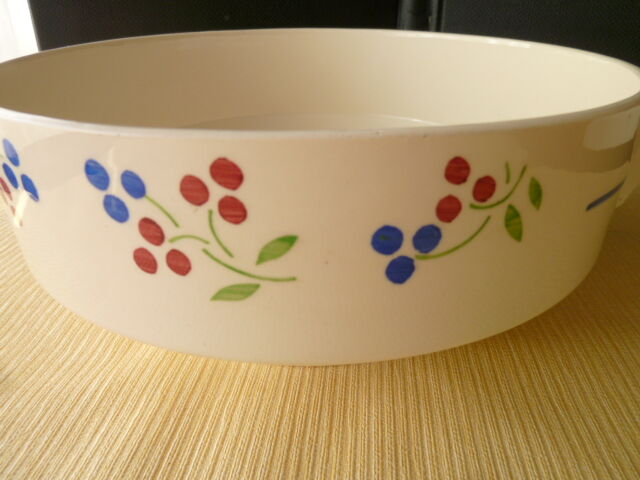 Salad bowl or vegetable in earthenware from Lunéville KG model Odile