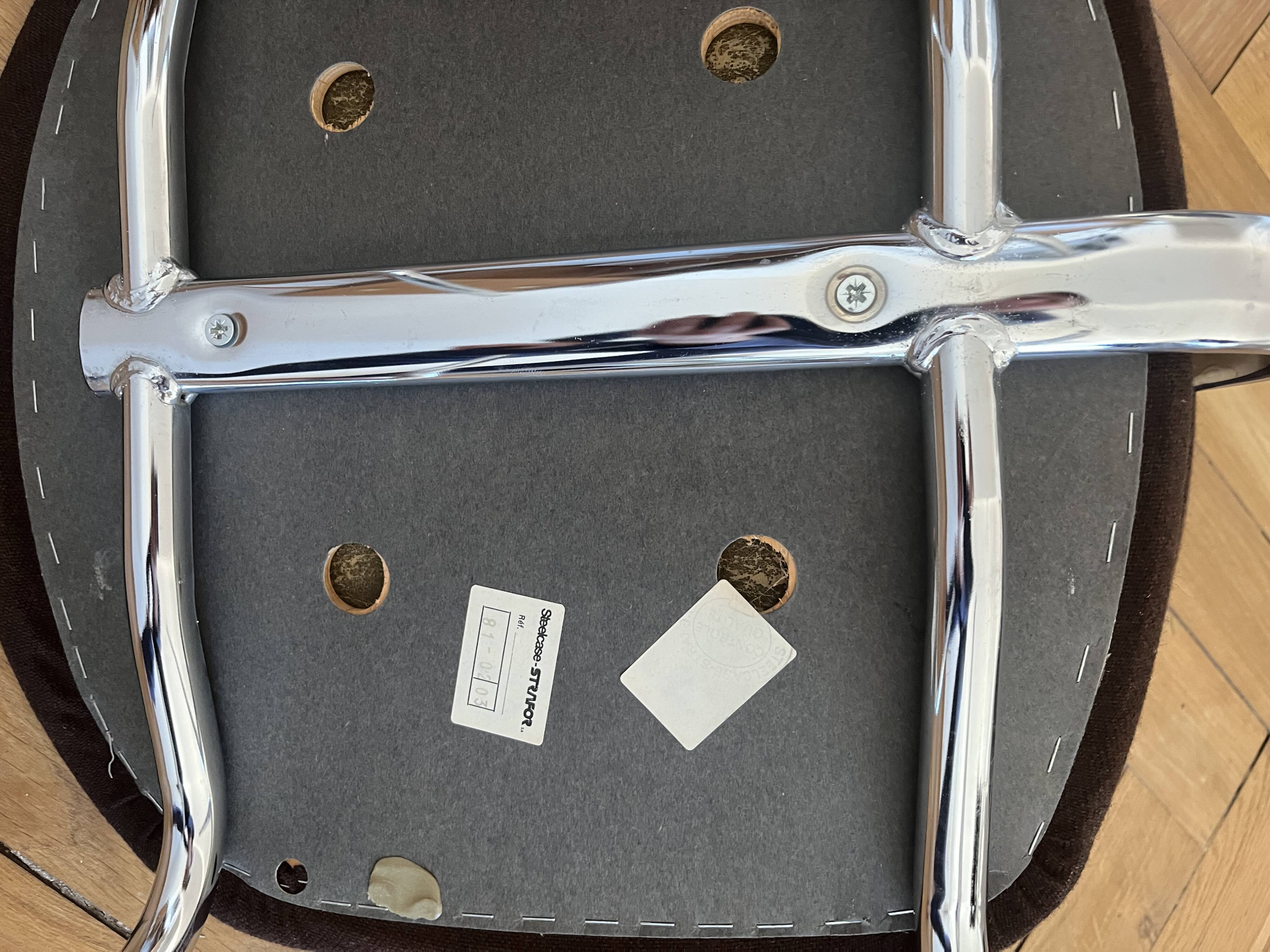 Set of 7 Steelcase Strafor chairs