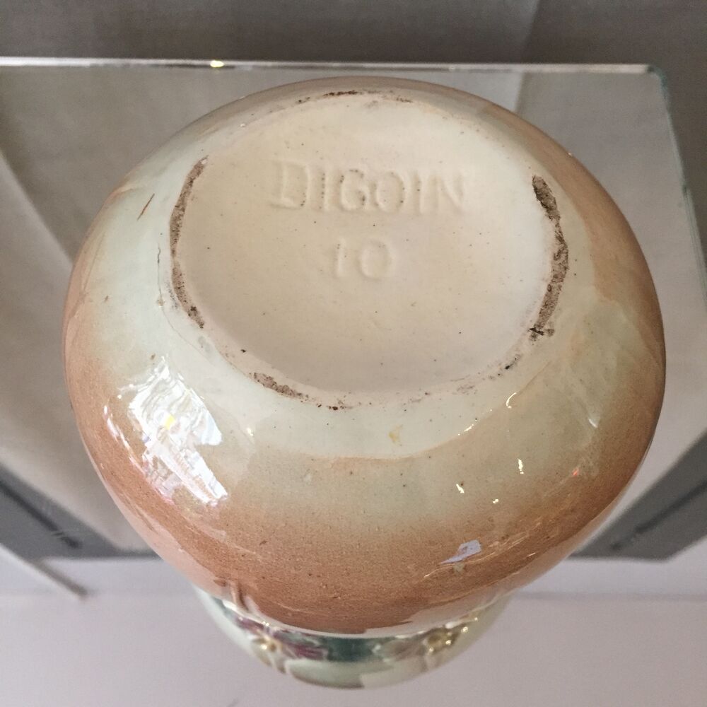 Tobacco pot or empty pocket in slip floral decoration digoin
