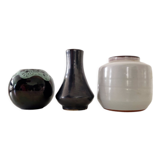 Composition of 3 ceramic vases