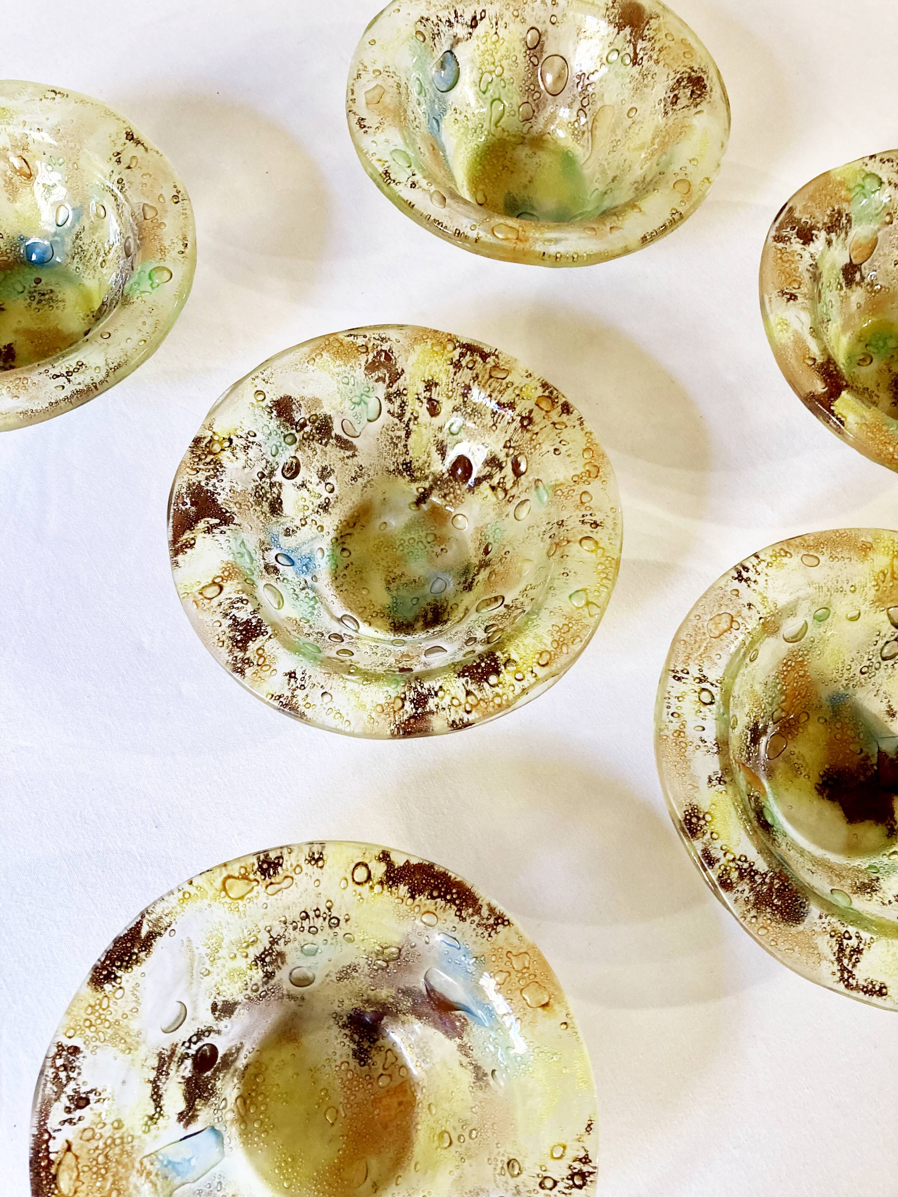 Salad bowl and 6 bowls in artisanal glass