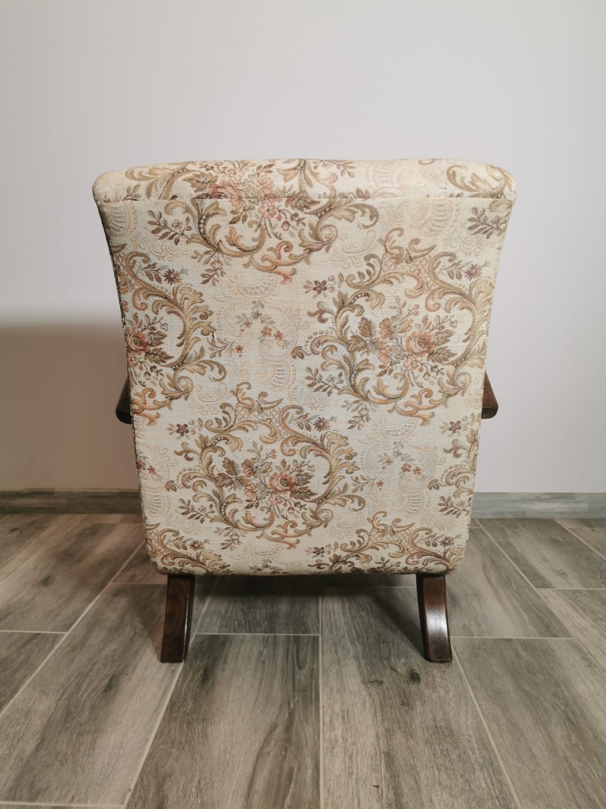 H-227 armchair by Jindrich Halabala