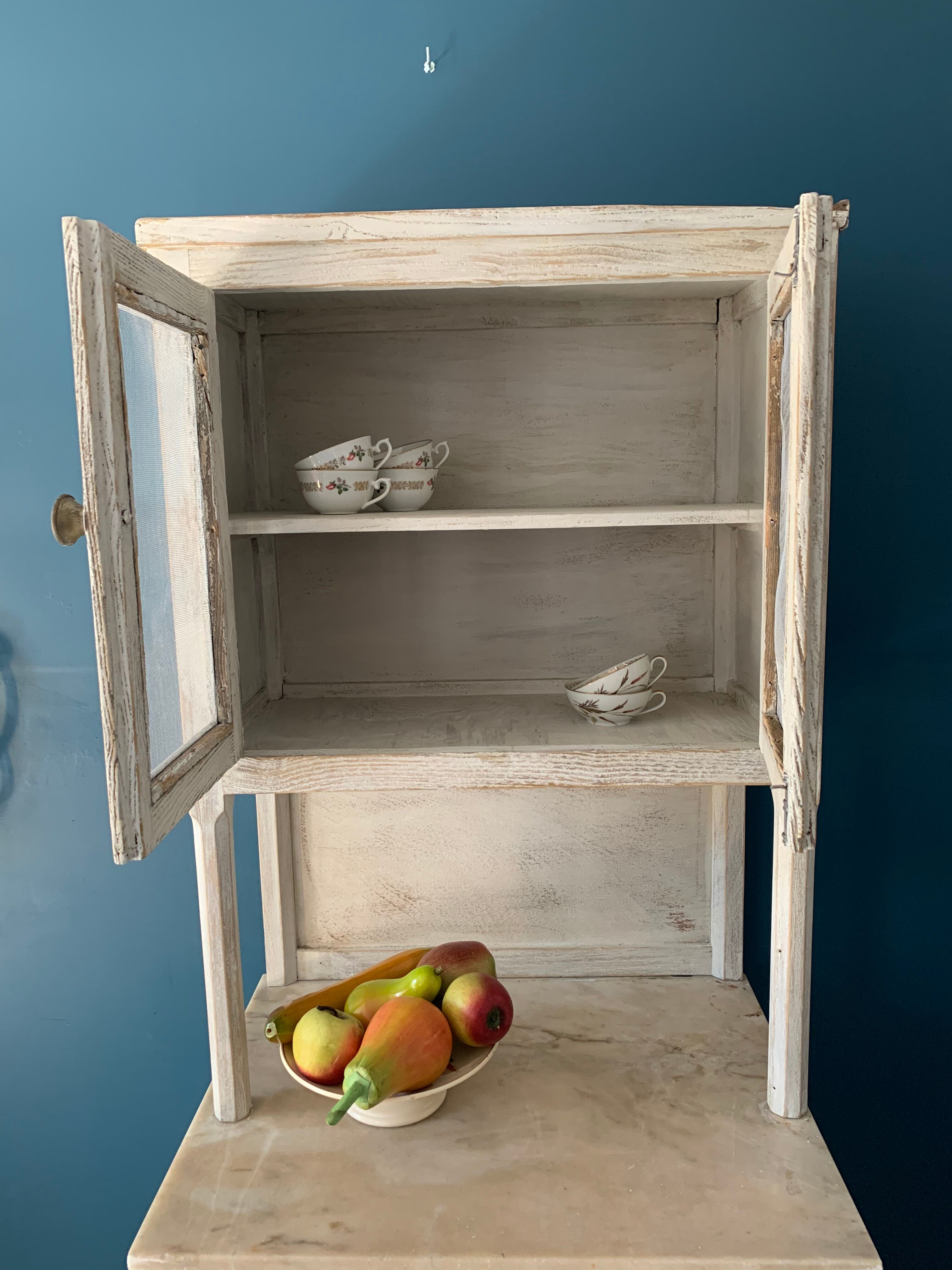 Buffet 2 vintage body