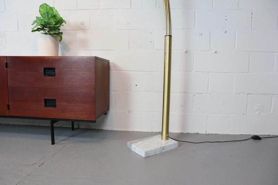 Italian regency brass arc floor lamp with five arms and marble base, 1970's