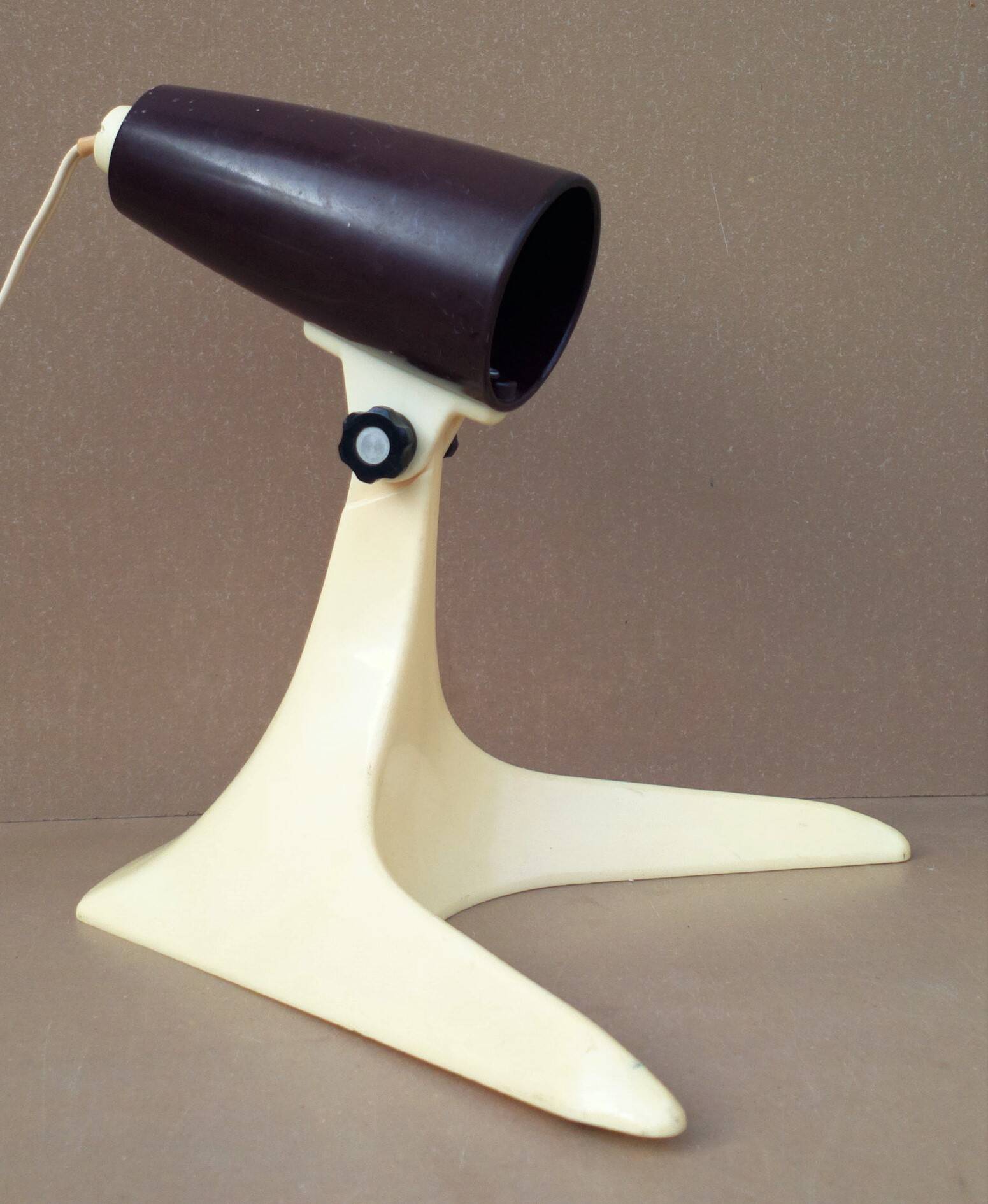 Cocotte vintage articulated desk lamp beige & brown plastic old design