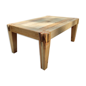 Table basse en bois huilé