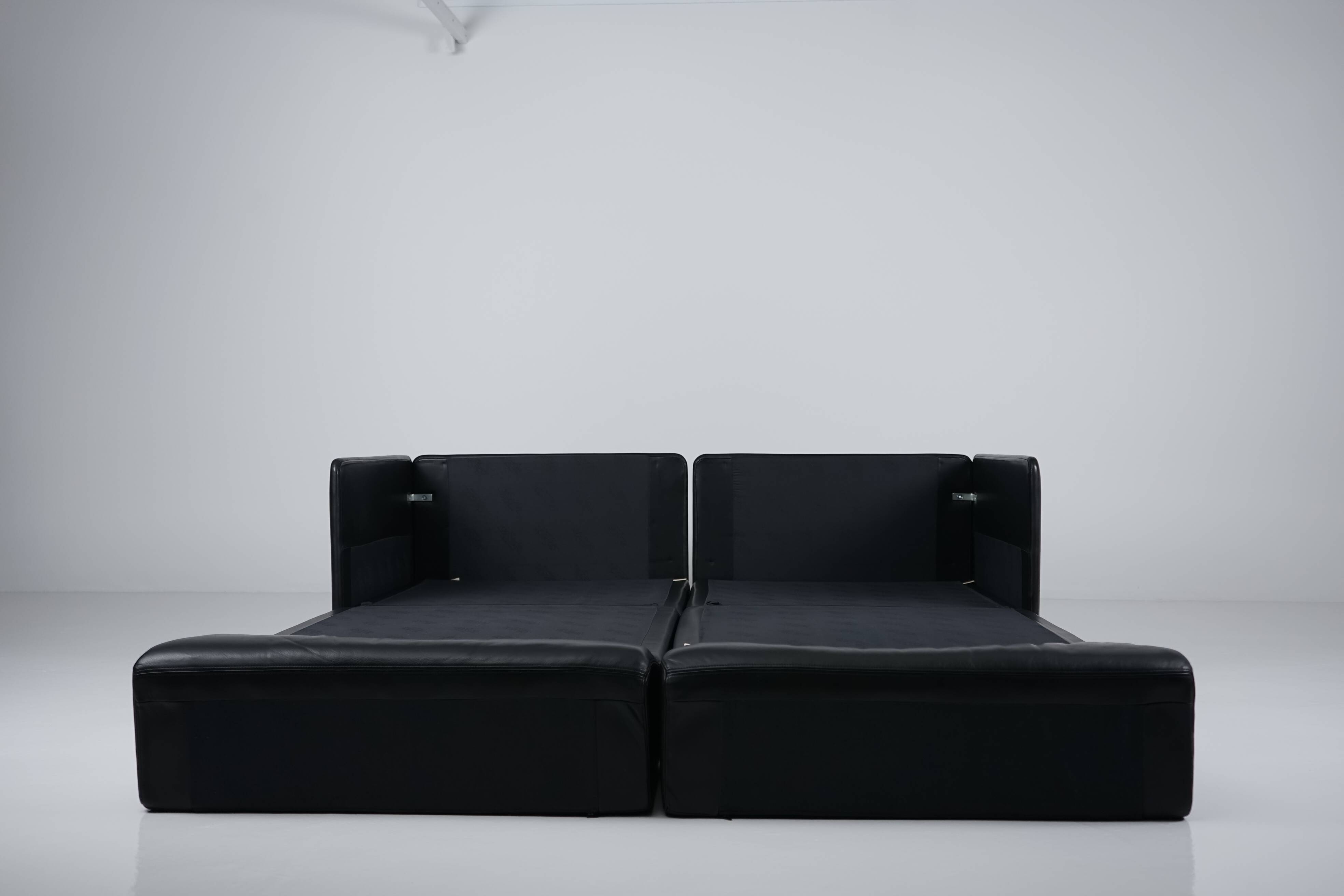 Black leather DS 78 sofa by De Sede