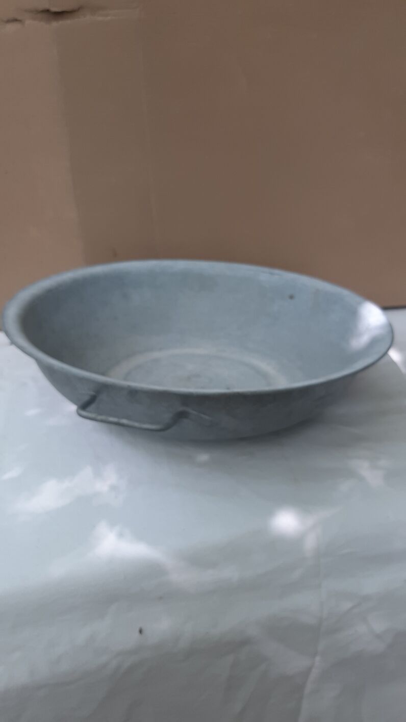 Zinc basin