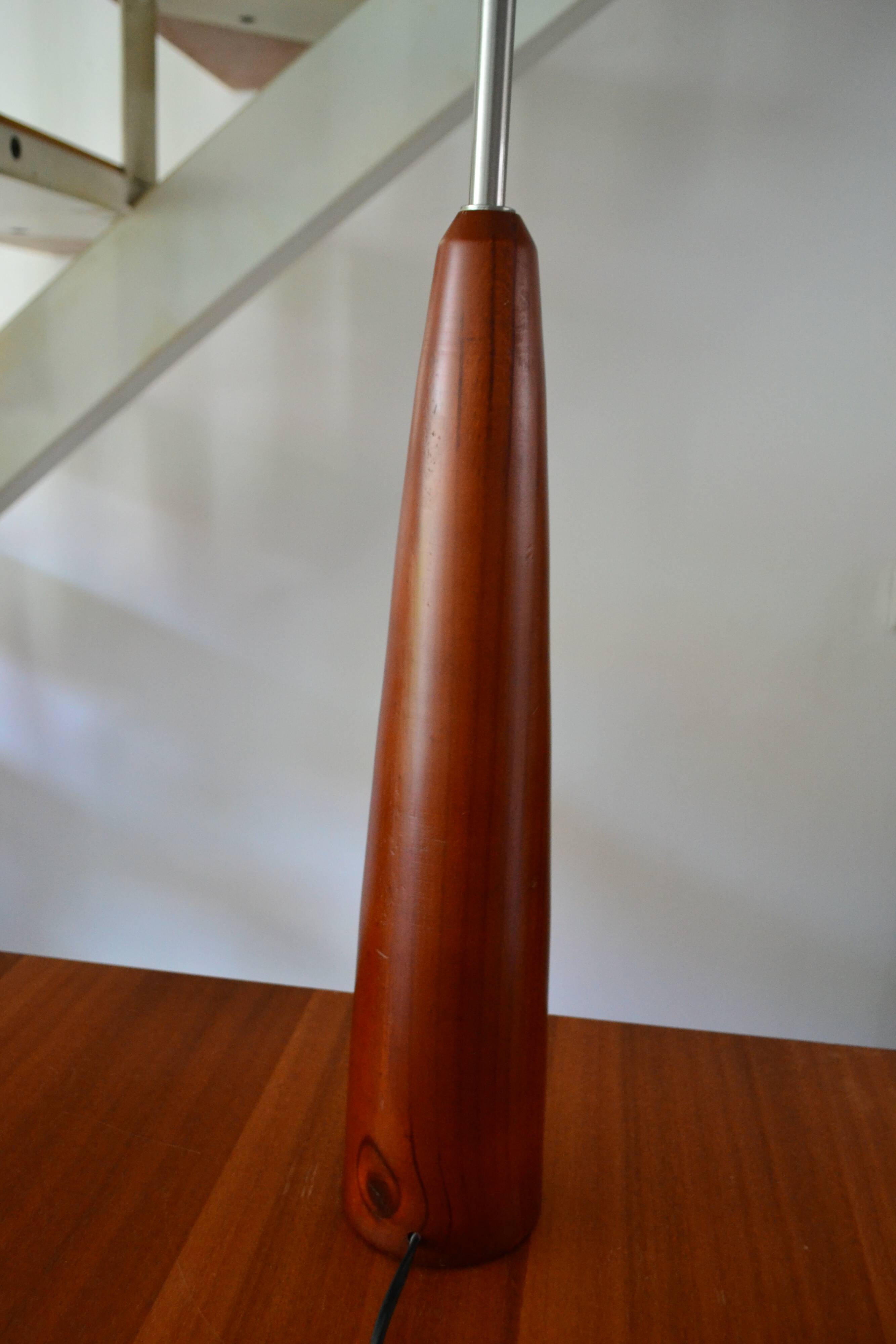 Lampe de table scandinave en teck, années 60